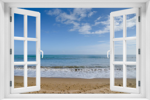 Fototapeta Naklejka Na Ścianę Okno 3D - Tropical sea, beach and blue sky