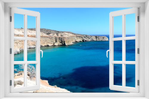 Fototapeta Naklejka Na Ścianę Okno 3D - Emerald beaches of Greece - Milos island, Cyclades