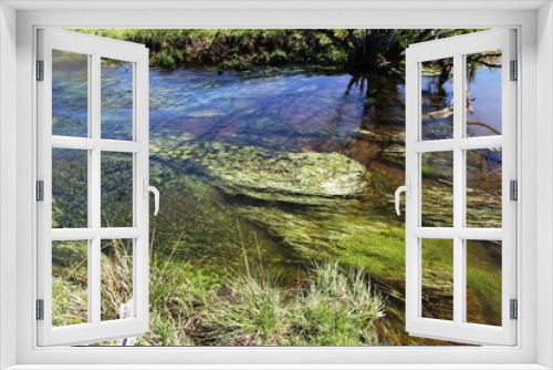 Fototapeta Naklejka Na Ścianę Okno 3D - rivière en Auvergne
