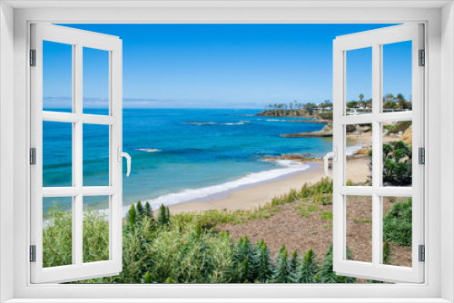 Fototapeta Naklejka Na Ścianę Okno 3D - Laguna Beach Coastline in Orange County, California 