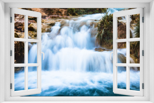 Fototapeta Naklejka Na Ścianę Okno 3D - Cascadas de agua