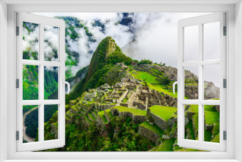 Fototapeta Naklejka Na Ścianę Okno 3D - Ancient incas town of Machu Picchu. Peru