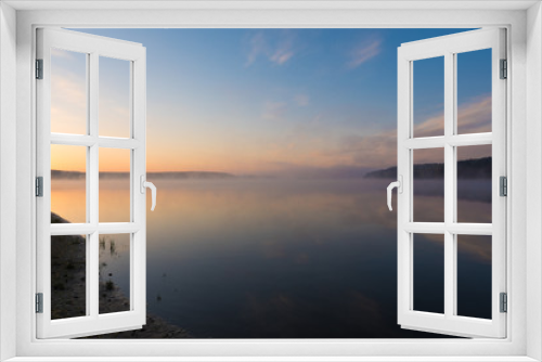 Fototapeta Naklejka Na Ścianę Okno 3D - Magical sunrise over a lake