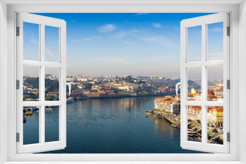 Fototapeta Naklejka Na Ścianę Okno 3D - old town of Porto and river, Portugal, Europe