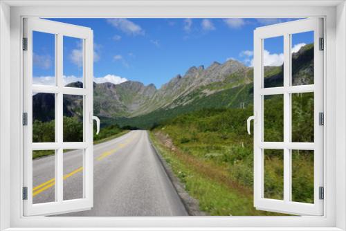 Fototapeta Naklejka Na Ścianę Okno 3D - Driving on a road in the fjords in the Lofoten Islands, Norway