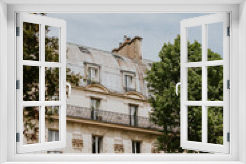 Fototapeta Naklejka Na Ścianę Okno 3D - Building in Paris
