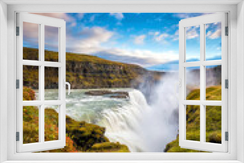 Fototapeta Naklejka Na Ścianę Okno 3D - Beautiful and famous Gullfoss waterfall in Iceland