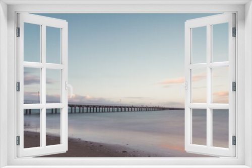 Fototapeta Naklejka Na Ścianę Okno 3D - Long exposure sunset pier