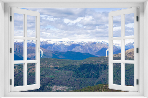 Fototapeta Naklejka Na Ścianę Okno 3D -  View from the Monte Lema Switzerland