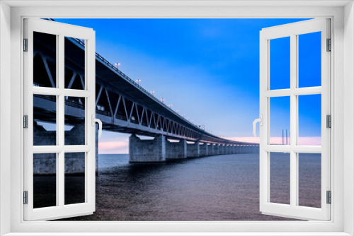 Fototapeta Naklejka Na Ścianę Okno 3D - Blue sky at the Öresund Bridge