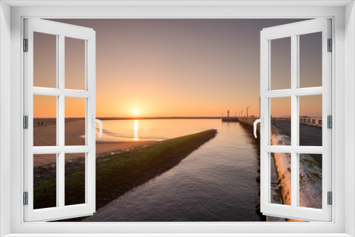 Fototapeta Naklejka Na Ścianę Okno 3D - Sunset over the pier of Ostend.