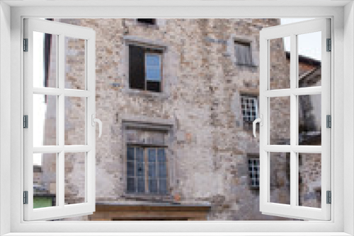 Fototapeta Naklejka Na Ścianę Okno 3D - Blesle Auvergne