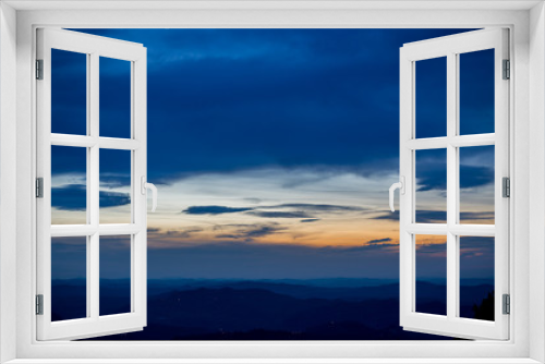 Fototapeta Naklejka Na Ścianę Okno 3D - The sunset from San Marino.