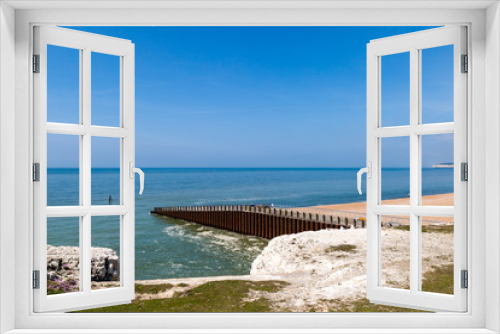 Fototapeta Naklejka Na Ścianę Okno 3D - The Beach at Seaford