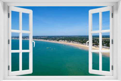 Fototapeta Naklejka Na Ścianę Okno 3D - Vue aérienne de la Baie de La Baule Escoublac et Pronichet, Loire Atlantique, France