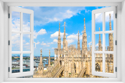 Fototapeta Naklejka Na Ścianę Okno 3D - Milan Cathedral in Italy