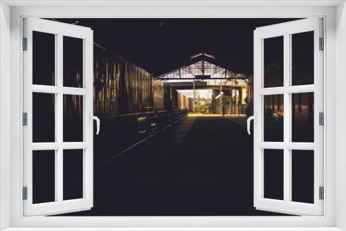 Fototapeta Naklejka Na Ścianę Okno 3D - The TrainStation