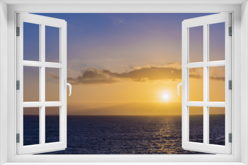 Fototapeta Naklejka Na Ścianę Okno 3D - sunset on the sea 