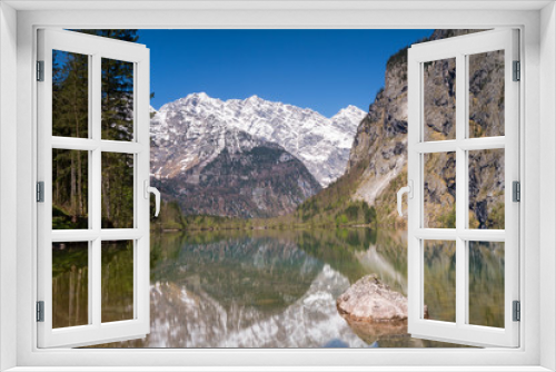 Fototapeta Naklejka Na Ścianę Okno 3D - Watzmann moubntain range reflecting at Lake Obersee