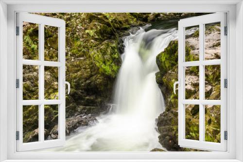 Fototapeta Naklejka Na Ścianę Okno 3D - Skelwith Falls waterfall in Lake District