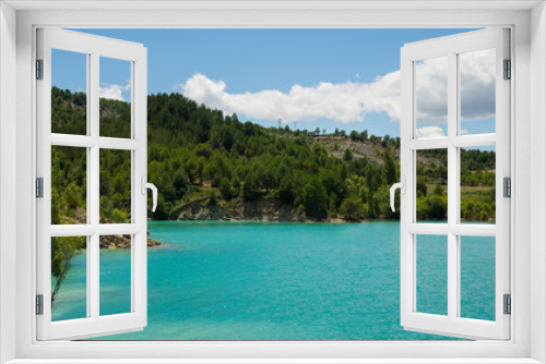 Fototapeta Naklejka Na Ścianę Okno 3D - Lac de Mediano Espagne