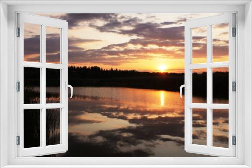 Fototapeta Naklejka Na Ścianę Okno 3D - Lake on sunset