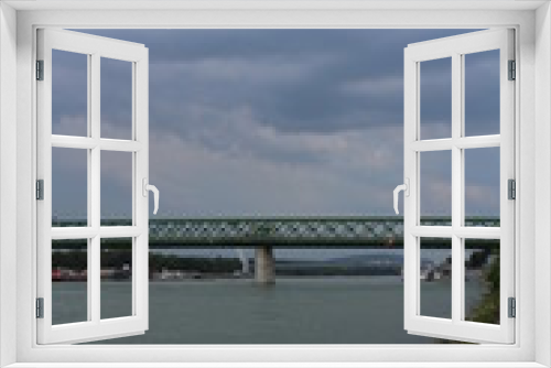 Fototapeta Naklejka Na Ścianę Okno 3D - Old Bridge in Bratislava