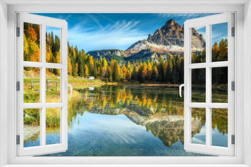 Fototapeta Naklejka Na Ścianę Okno 3D - Beautiful alpine lake with high peaks in background, Dolomites, Italy
