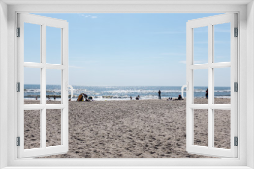 Fototapeta Naklejka Na Ścianę Okno 3D - Spring Beach