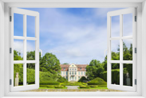 Fototapeta Naklejka Na Ścianę Okno 3D - malowniczy widok na pałac opatów w parku oliwskim w gdańsku
