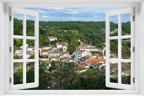 Fototapeta Naklejka Na Ścianę Okno 3D - Village de Montcuq, Lot, France