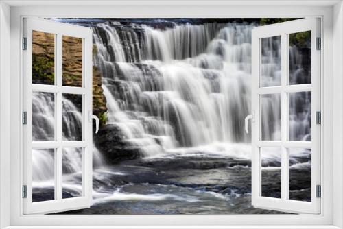Fototapeta Naklejka Na Ścianę Okno 3D - DeSoto Falls Cascades