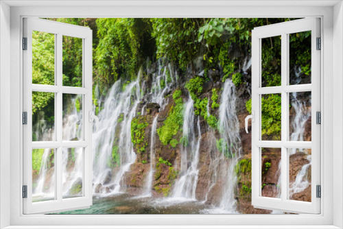 Fototapeta Naklejka Na Ścianę Okno 3D - One of Chorros de la Calera, set of waterfalls near Juayua village, El Salvador