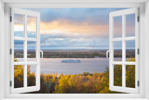 Fototapeta Naklejka Na Ścianę Okno 3D - Evening view of the Volga with the ship