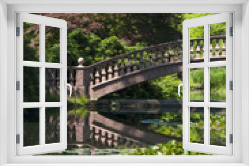 Fototapeta Naklejka Na Ścianę Okno 3D - Castle Wolfsgarden garden with Bridge