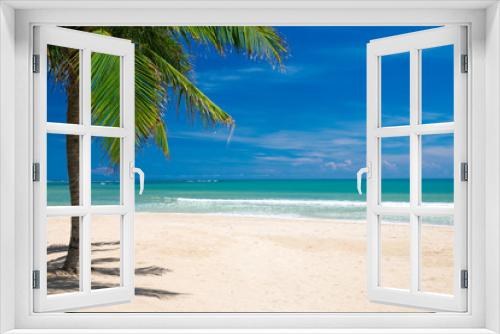 Fototapeta Naklejka Na Ścianę Okno 3D - beach and tropical sea