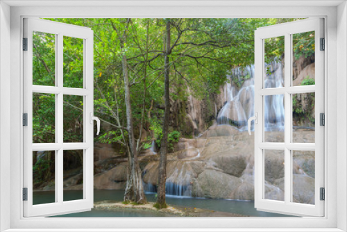 Fototapeta Naklejka Na Ścianę Okno 3D - Beautiful landscape of tropical Saiyok waterfall in Kanchanaburi, Thailand