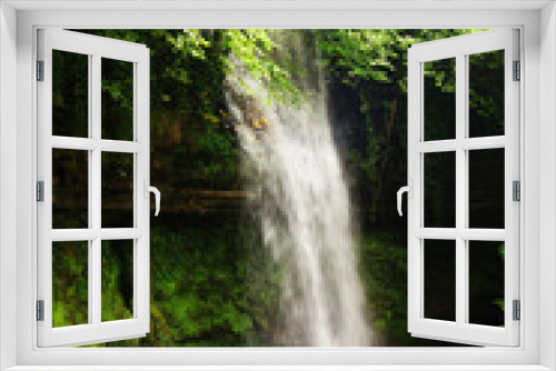 Fototapeta Naklejka Na Ścianę Okno 3D - Glencar Waterfall