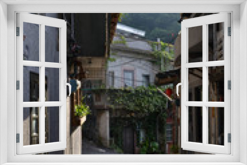 Fototapeta Naklejka Na Ścianę Okno 3D - An empty alley in Jiu Fen