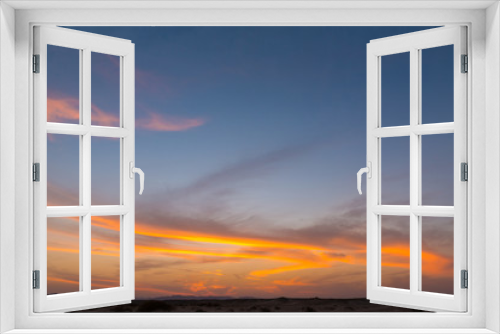 Fototapeta Naklejka Na Ścianę Okno 3D - Sunrise over Red sea