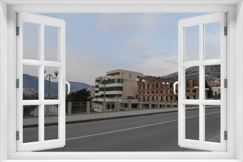 Fototapeta Naklejka Na Ścianę Okno 3D - City of Mostar after the war in Bosnia and Herzigovina