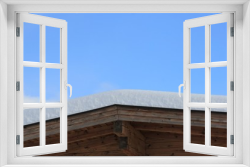 Fototapeta Naklejka Na Ścianę Okno 3D - Dachgiebel im Winter