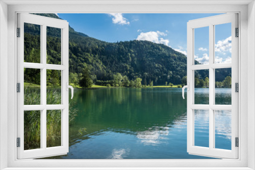 Fototapeta Naklejka Na Ścianę Okno 3D - The mountain lake in Alps, Austria