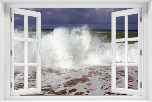 Fototapeta Naklejka Na Ścianę Okno 3D - white storm on a sea