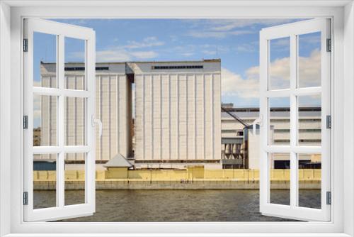 Fototapeta Naklejka Na Ścianę Okno 3D - White industrial building.