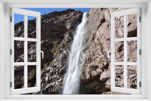 Fototapeta Naklejka Na Ścianę Okno 3D - landscape of waterfall in Santiago, Chile
