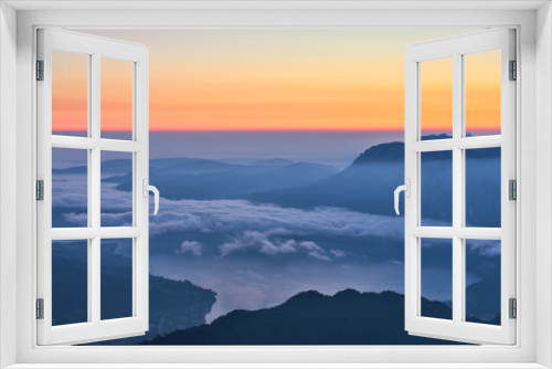 Fototapeta Naklejka Na Ścianę Okno 3D - Picturesque red sunrise in austrian Alps