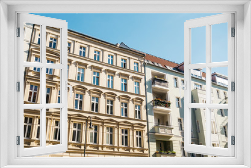 Fototapeta Naklejka Na Ścianę Okno 3D - real estate picture of buildings at berlin