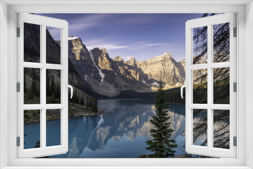 Fototapeta Naklejka Na Ścianę Okno 3D - Lake Moraine