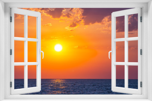Fototapeta Naklejka Na Ścianę Okno 3D - beautiful sunset at the sea